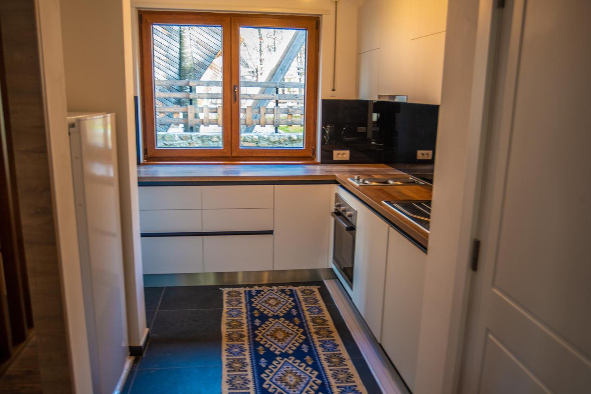 Meshtekna Villa Brezovice Ruang foto