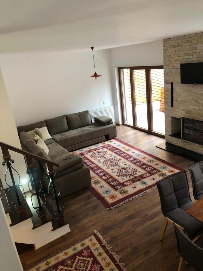 Meshtekna Villa Brezovice Bagian luar foto
